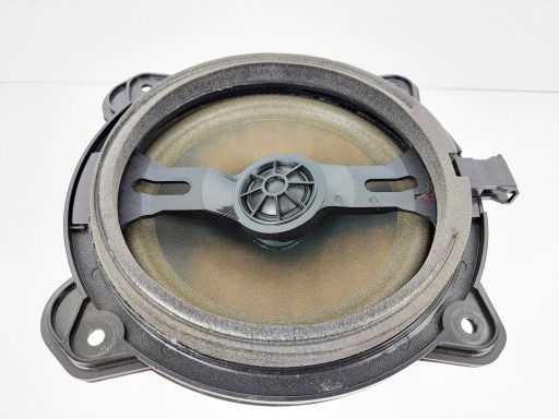 AUDI A3 8P speaker door rear part 8H0035411