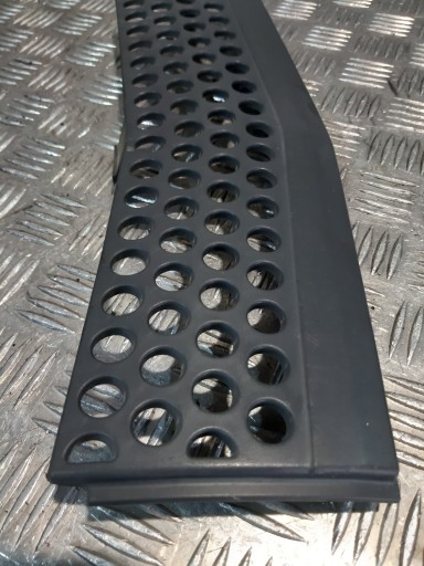 Grille Grille/masque Mercedes Actros MP4 A9608850153