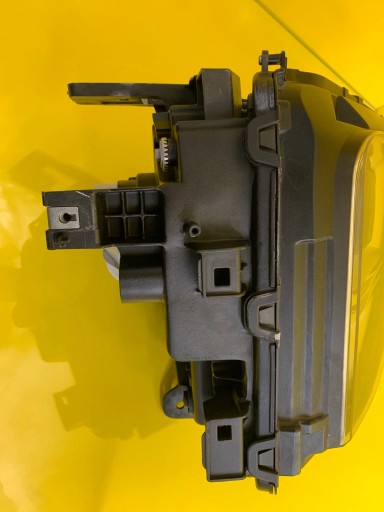 light left Mitsubishi Eclipse Cross Lift 2022