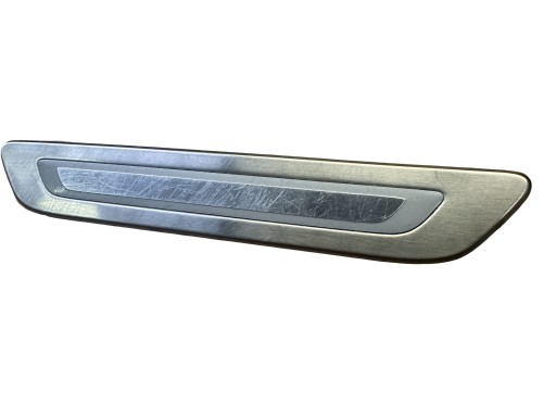 VW TOUAREG 7P moulding threshold right rear part 7P6853174J