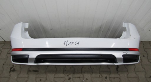 3V9807421 - Задній бампер skoda superb iii 3v9 kombi scout