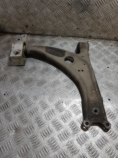 arm right front VOLKSWAGEN PASSAT B6 3C0407153B