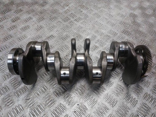 Arbre moteur AUDI Q5 8R 38AA CAHA 03G105212C 2.0 TDI