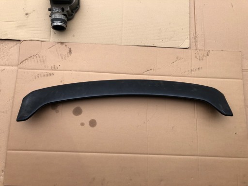 Волан задніх дверей SPORT VOLVO V40 спойлер 96-04