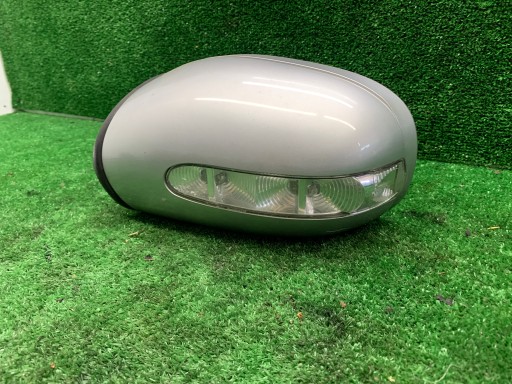 11 EUROPA MERCEDES W211 mirror left 9+2 PIN 9 + 2 C744