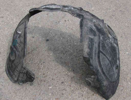 AUDI A6 C6 LIFT KOMBI mudguard left front MATERIALOWE