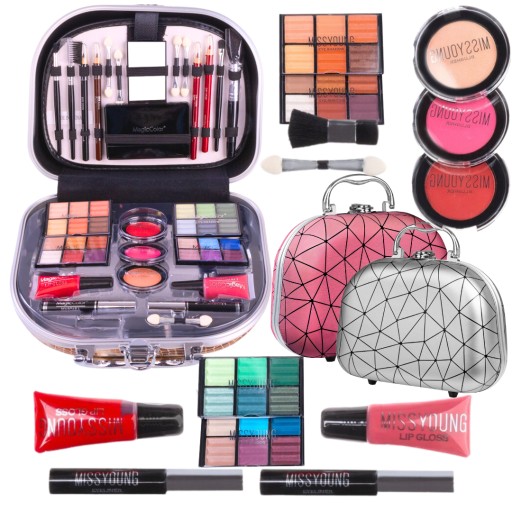 ПОДАРУНОК НА ДЕНЬ НАРОДЖЕННЯ 6-15 РОКІВ КОСМЕТИКА 47 ЕЛЕМЕНТІВ.