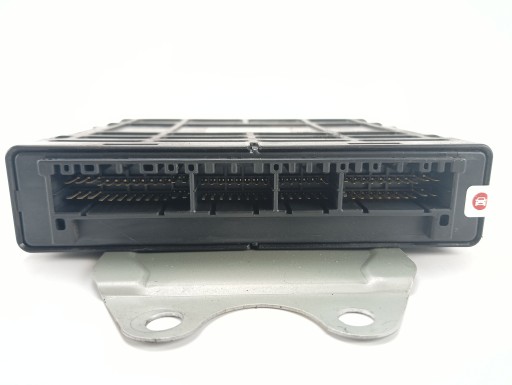computer control unit of the engine MITSUBISHI CARISMA 1.6 99KM MD347228