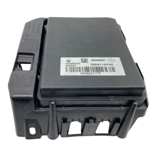 Блок предохранителей renault clio v 284b62177r