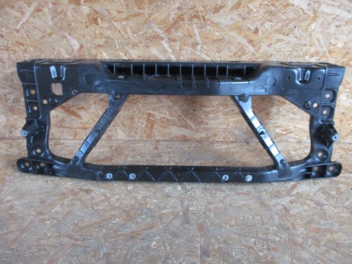 L8B2-16E144-A - УСИЛЕНИЕ ПЕРЕДНЕГО РЕМНЯ LAND ROVER DEFENDER II 20-