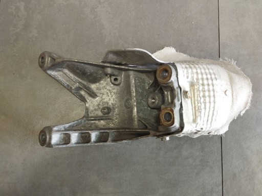 Audi A5 Sportback 8TA 2016 engine mount 4G0199308AA