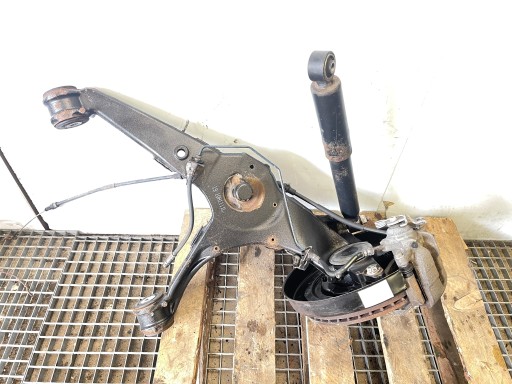 swing sususpension right rear part complete VW T6 2015- 7E0501413A