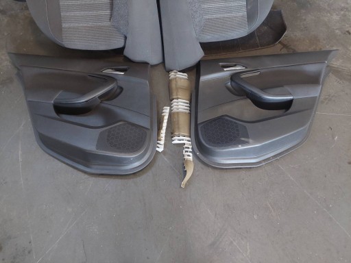 KOMPLET Sitze links rechts vorne + Sitz heck + Seiten OPEL INSIGNIA A LIFT