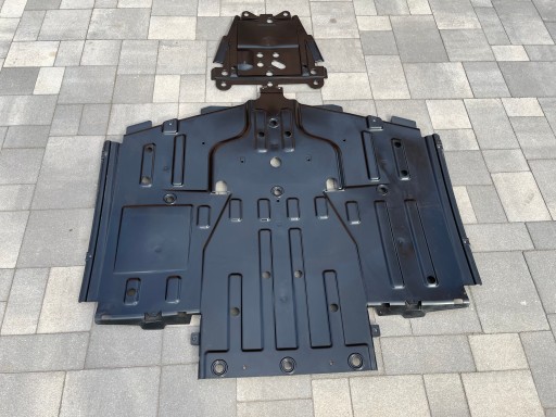 Кришка нижньої панелі Polaris General XP 1000