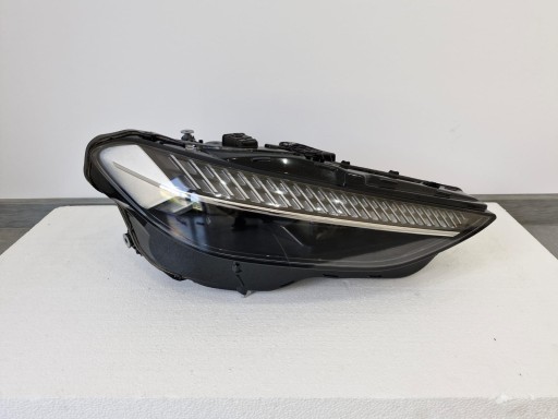 light right Audi A5 B10 FULL LED