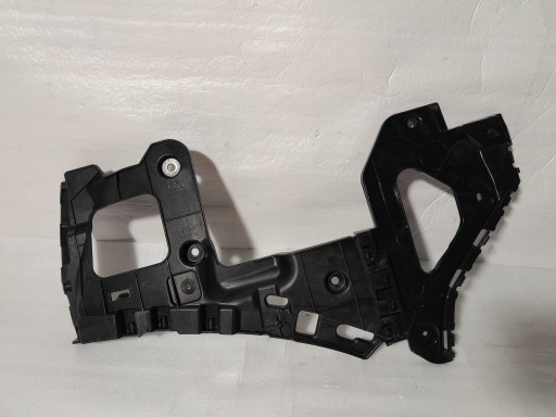 AUDI Q8 4M bumper bracket right rear part 4M8807454