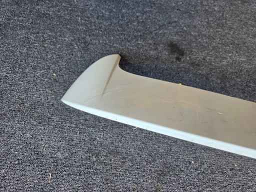 spoiler lotka bonnet ford fiesta mk8 biala H1bb-a44210a