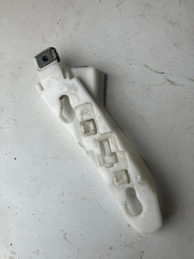 bumper bracket of a fender right front CITROEN C4 PICASSO II AA36285078
