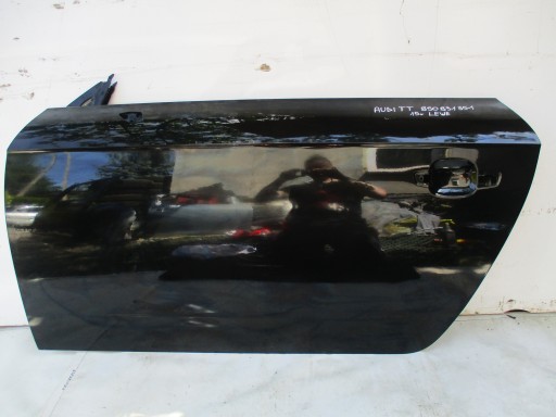 door left Audi TT 8S0 8S0831351