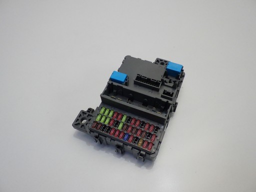 TZA-G010 - Honda jazz v 5 2022 1.5 блок предохранителей hyb