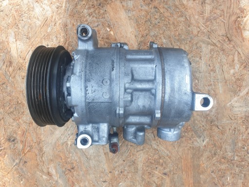 compressor of the air conditioning AUDI 2.0TDI 4G0260805T