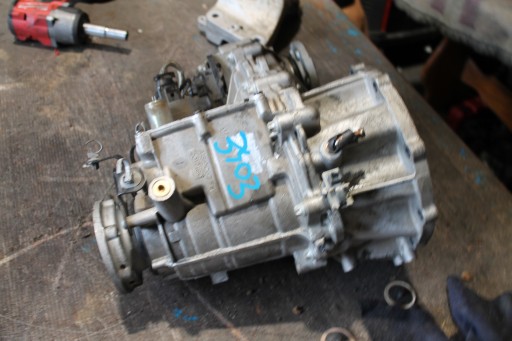 3403. REDUKTOR cambio ingranaggi RANGE ROVER MY42-7K780-BC