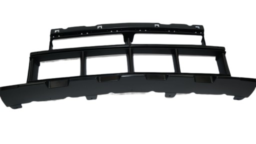 A1768852600 - Захист бампера решітка центр MERCDES W117 W176