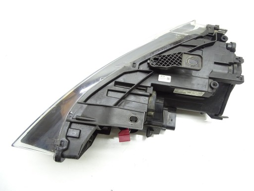 REFLEKTOR light right front front BI-XENON AUDI Q3 RSQ3 8U 8U0941754A