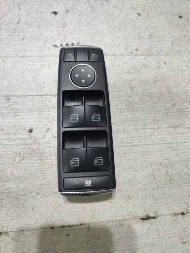 Mercedes-Benz GLK (X204) 2013 front left Przyciski of the window