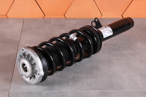 BMW G30 LCI 530dX 540dX 540iX shock absorber left front XDRIVE 6896013 7050 km