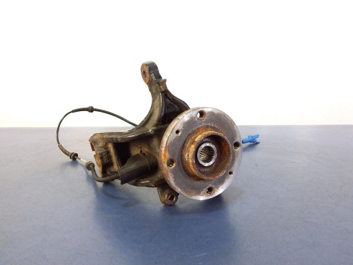 Peugeot 2008 1.2 vti передний левый поворотный кулак