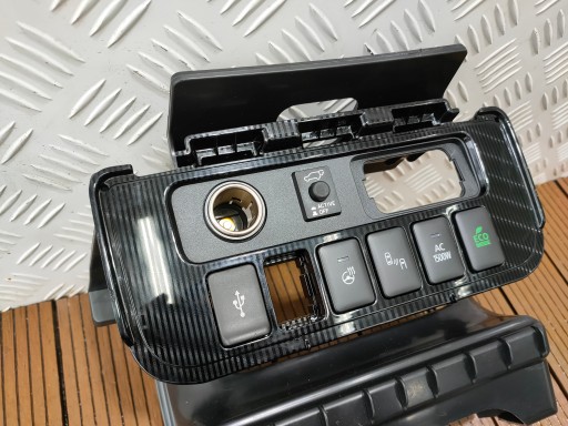 MITSUBISHI OUTLANDER III LIFT 16- PANEL frame PRZYCISKI adapter USB GRZANIE
