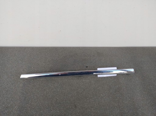 levá lišta nárazníku masky předek MERCEDES W204