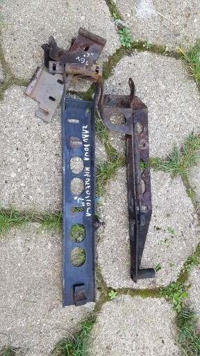 КРІПЛЕННЯ МІЖОСЬОВОЇ УСТАНОВКИ LH MAN TGA TGX