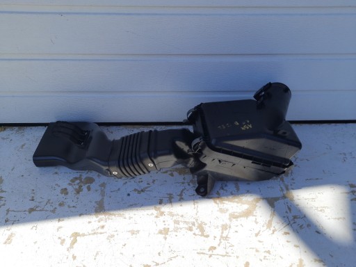 MITSUBISHI ASX 1.8 КОРПУС ПОВІТРОЗАБІТНИКА