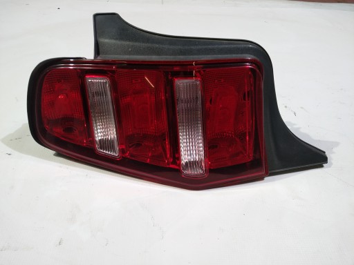 light rear part rear left OEM Ford Mustang 2010 - 2012