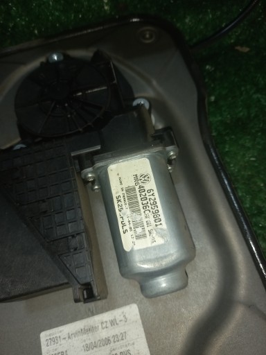 mechanism windows right front SKODA ROOMSTER 5J7837402A
