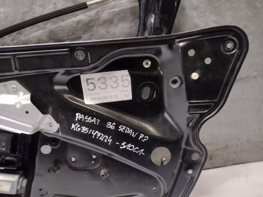 window regulator right front Volkswagen Passat B6 sedan 3C1837756F