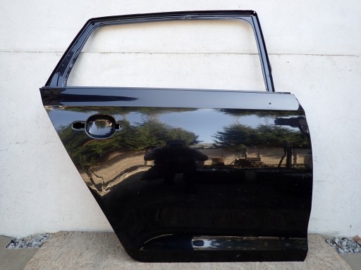 door right rear. right rear part SKODA RAPID SPACEBACK NH1 2012- 5JJ833052