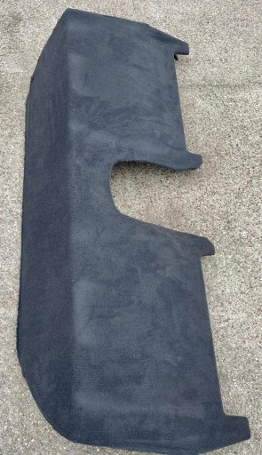 420863411B - Audi R8 420 2006-обивка задней стенки