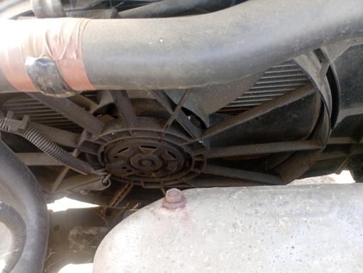 ventilátor motoru chladiče Kia Sportage 2 II 04-10 2.0 16V