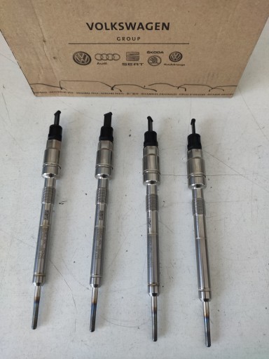 0000 - Свеча накаливания с датчиком 04l905061c volkswagen vw