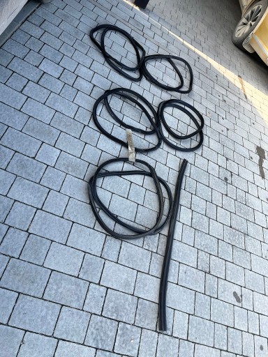 AUDI A6 C7 4g седан Комплект прокладок ущільнювач двері