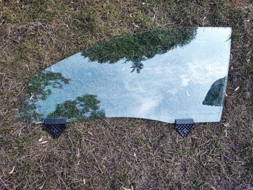 Стекло двойное левое переднее VSG AUDI A8 D3