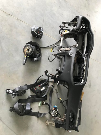 P5989322ET - DODGE CHALLENGER 2015-КОНСОЛЬ ПОДУШКА БЕЗПЕКИ