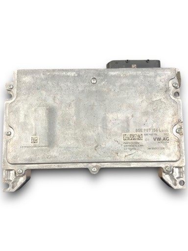 Модуль драйвера audi q8 85e907156l