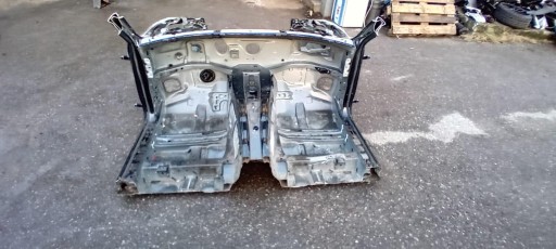 IDEALNA Radhaus Längsträger rechts vorne vorne Längsträger PORSCHE PANAMERA 976 1