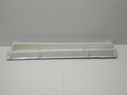 Mitsubishi Outlander III PHEV threshold moulding threshold cap left right biala