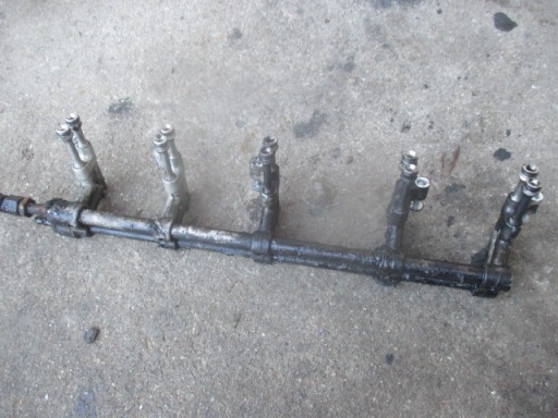 VW T5 труби Насосні труби 2,5 TDI