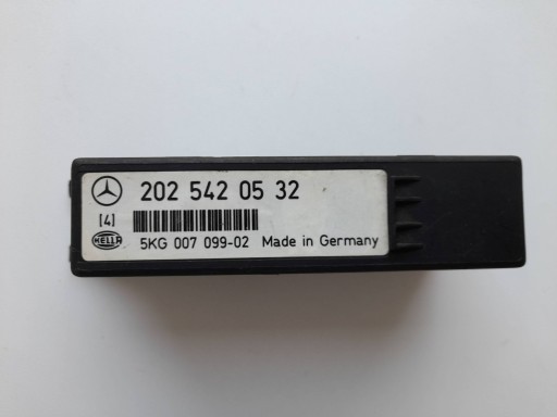 Mercedes-Benz C W202 Centralina / modulo luci LCM 2025420532 (P112)